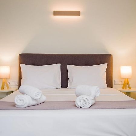 Armonia Resort Ofrinion Bagian luar foto