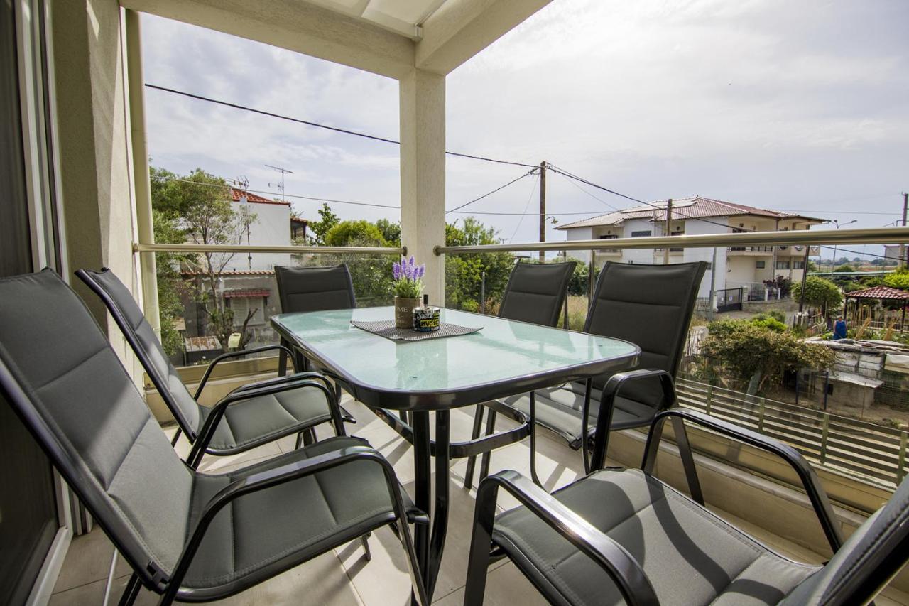 Armonia Resort Ofrinion Bagian luar foto